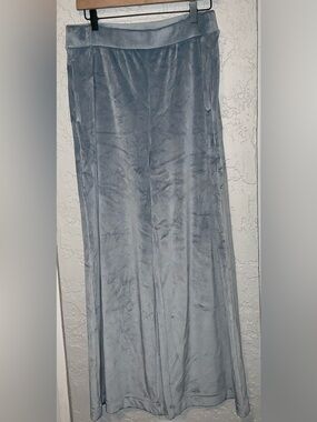 Lou & Grey Women's Light Blue Velvet Ribbed Wide Leg Pants